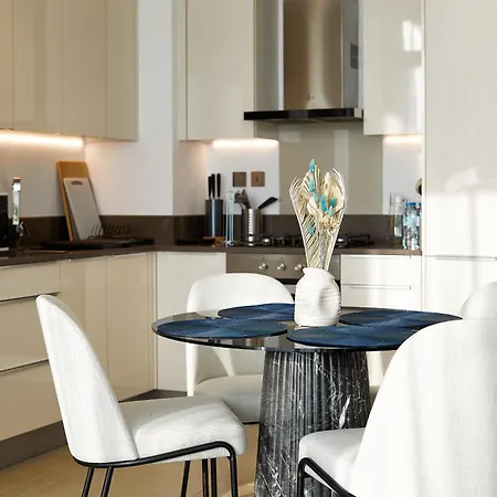 Brand New Luxury 1 Bedroom Apartment At Marina Gate 2 Full Marina View Дубай Екстер'єр фото